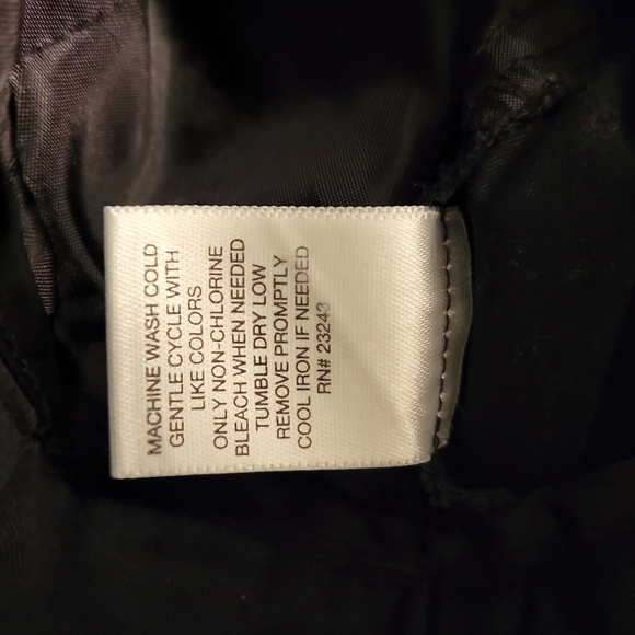 New York & Company Shorts - Picture 5 of 5